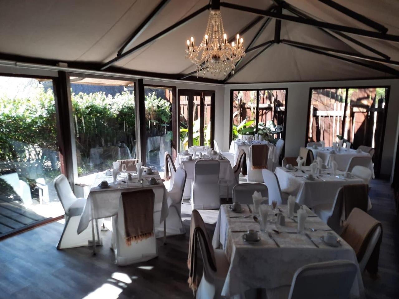 Hotel Vista Ort à Kempton Park Extérieur photo